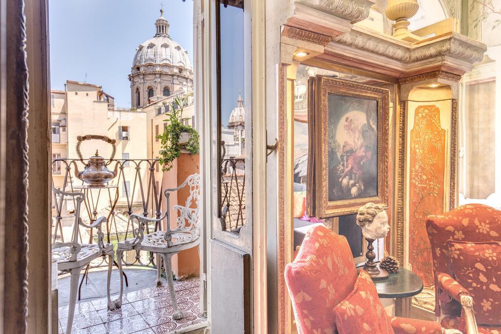 Campo De Fiori Baroque Apartment
