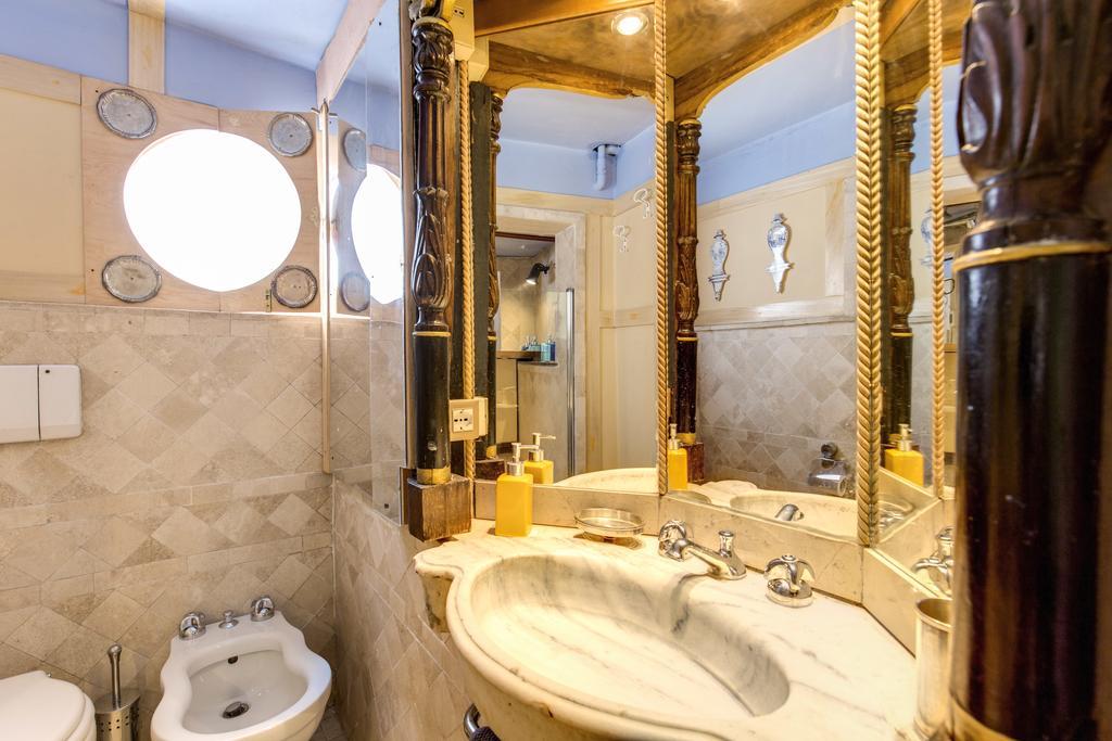 Apartment Campo De Fiori Baroque Rome