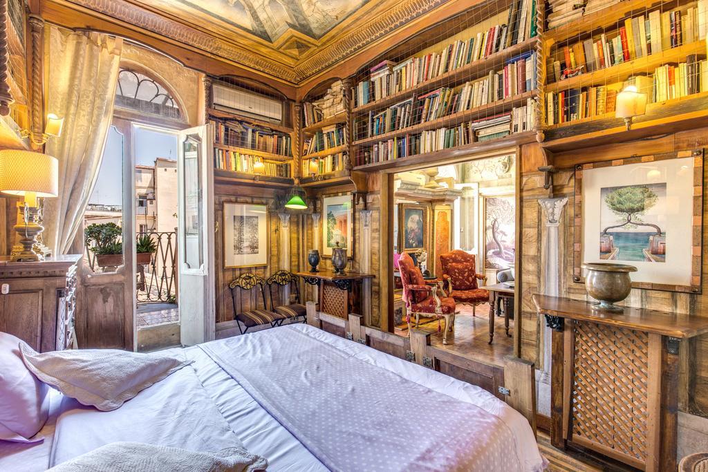 Campo De Fiori Baroque Apartment *